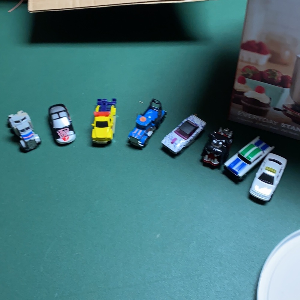 Assorted cars. - Picture 2 of 3